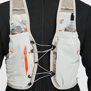 Nike ACG GOAT Pack Vest (5L) running vest